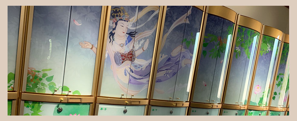 �������@����